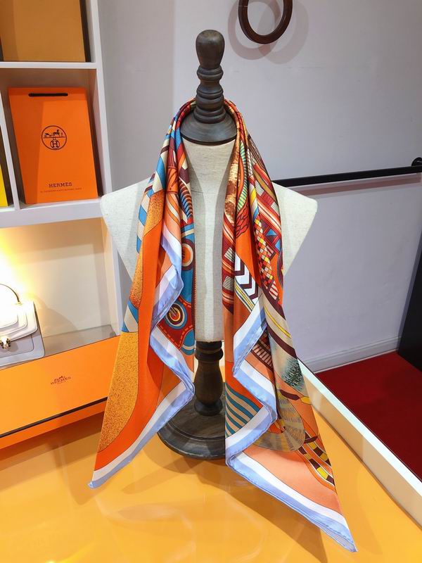 Hermes  silk scarf 90X90cm E08 (6)